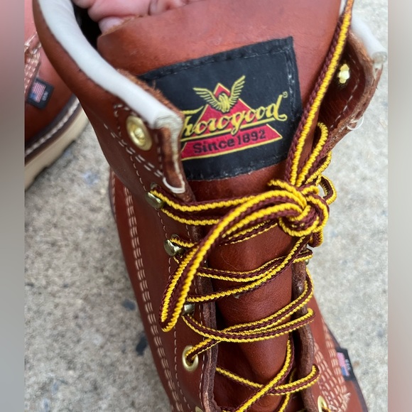 Thorogood American Heritage - 6” Tobacco Moc Toe Boots - Picture 7 of 9